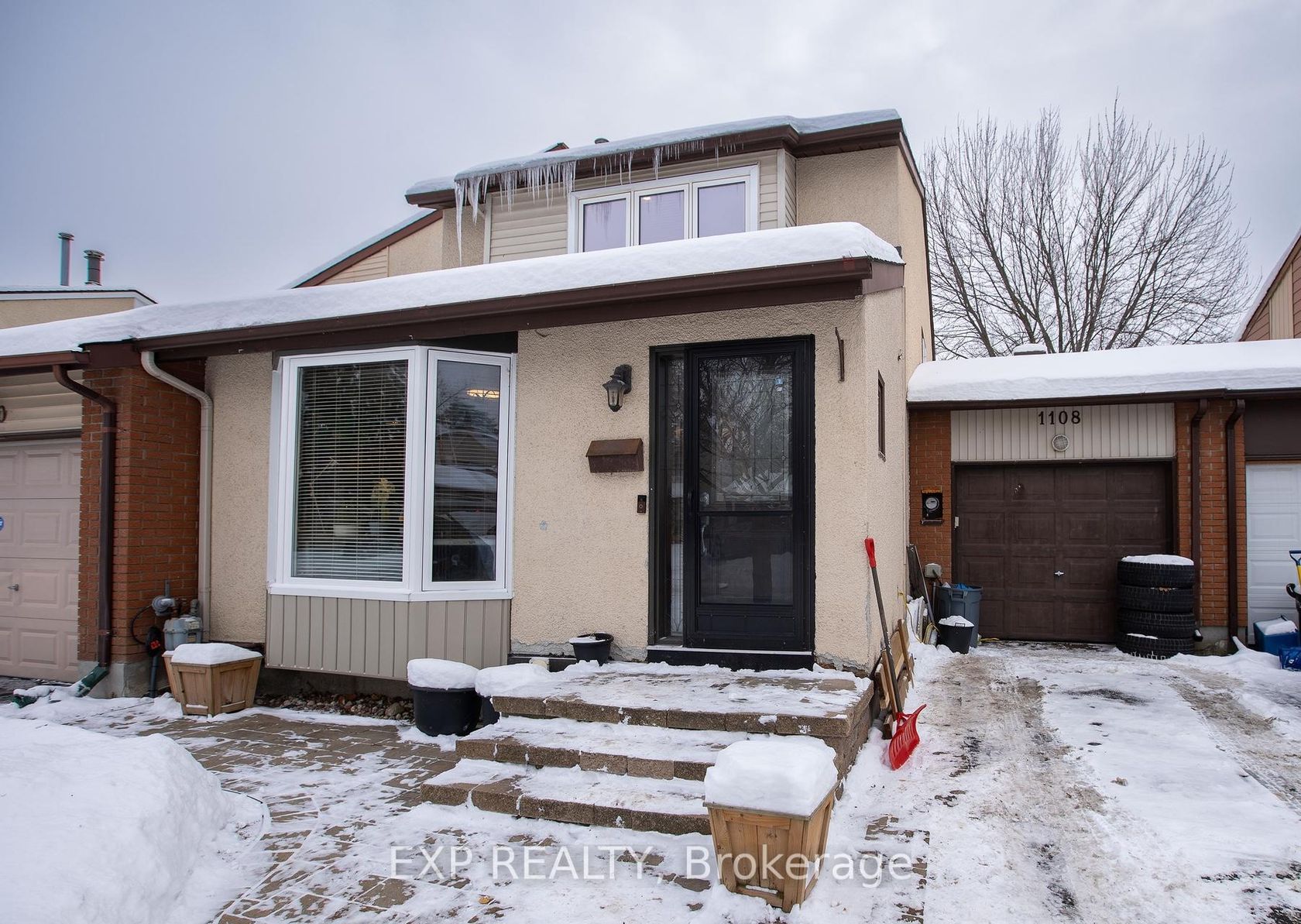 1108 Grenoble Crescent, Orleans Wood, Orleans 2