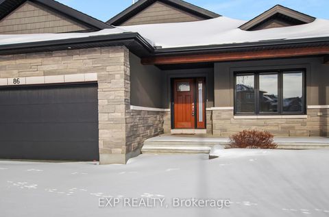 Photo 2 at 86 Horton Street, Mississippi Mills (Ramsay) Twp, Mississippi Mills