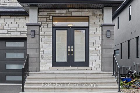 Photo 1 at 348 Abbeydale Circle, Morgan's Grant/South March, Kanata