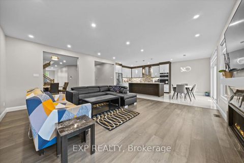 Photo 5 at 348 Abbeydale Circle, Morgan's Grant/South March, Kanata