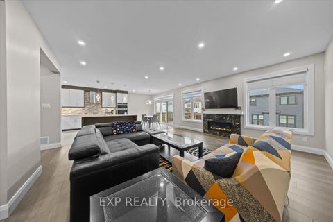 Photo 7 at 348 Abbeydale Circle, Morgan's Grant/South March, Kanata