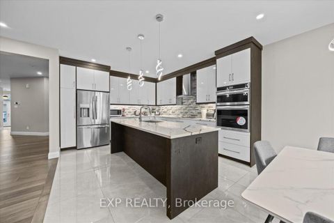 Photo 9 at 348 Abbeydale Circle, Morgan's Grant/South March, Kanata