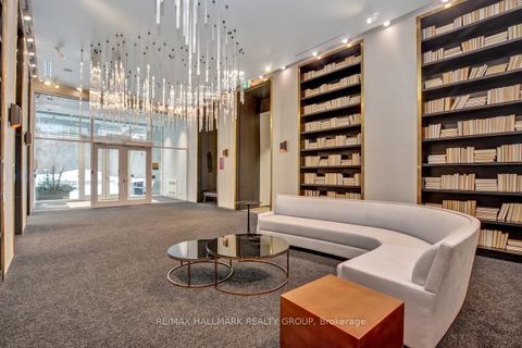 Photo 4 at 907 - 428 Sparks Street, Ottawa Centre