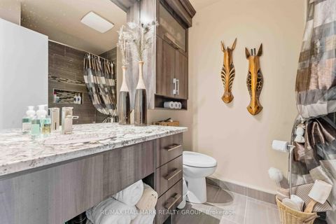 Photo 25 at 32 - 941 Cookshire Crescent, Fallingbrook/Ridgemount, Orleans