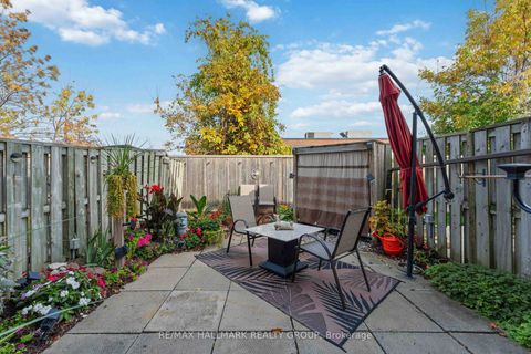 Photo 35 at 32 - 941 Cookshire Crescent, Fallingbrook/Ridgemount, Orleans