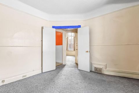 Photo 7 at 498 Gladstone Avenue, Ottawa Centre
