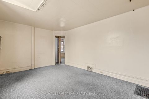 Photo 9 at 498 Gladstone Avenue, Ottawa Centre