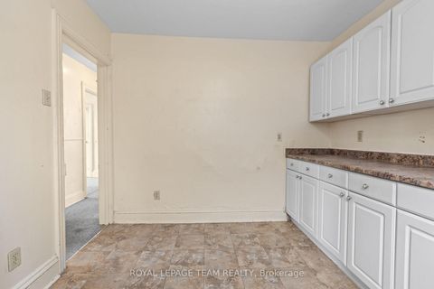 Photo 23 at 498 Gladstone Avenue, Ottawa Centre