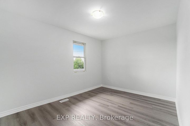 Photo 20 at 3854 Prince Of Wales Drive, Nepean (Stonebridge), Ottawa