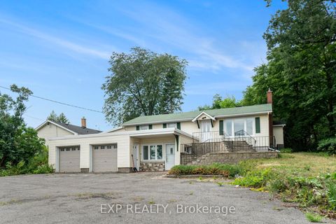 Photo 1 at 3854 Prince Of Wales Drive, Nepean (Stonebridge), Ottawa