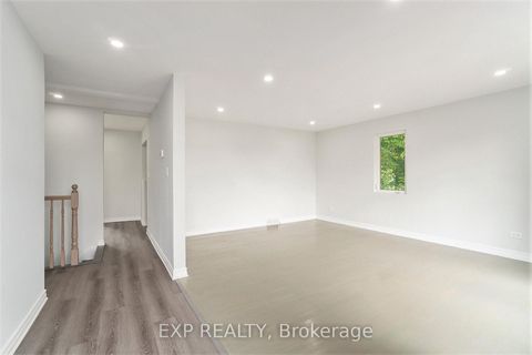 Photo 4 at 3854 Prince Of Wales Drive, Nepean (Stonebridge), Ottawa