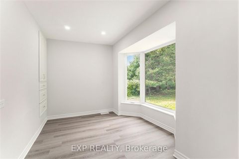 Photo 15 at 3854 Prince Of Wales Drive, Nepean (Stonebridge), Ottawa