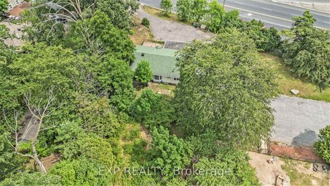 Photo 37 at 3854 Prince Of Wales Drive, Nepean (Stonebridge), Ottawa