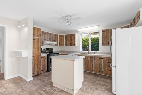 Photo 15 at 108 Crossland Drive, Fitzroy, Carp