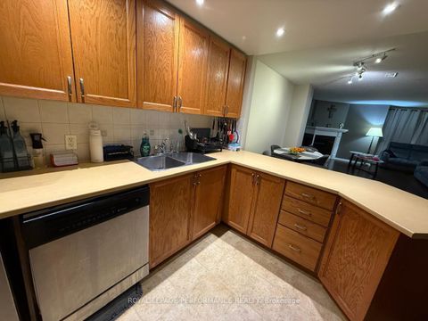 Photo 19 at 390 CROWNRIDGE Drive N, Emerald Meadows/Trailwest, Kanata