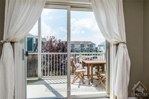 Photo 21 at 390 CROWNRIDGE Drive N, Emerald Meadows/Trailwest, Kanata