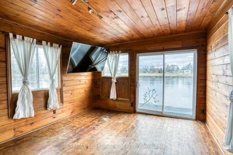 Photo 4 at 27 Allan Street, Carleton Place