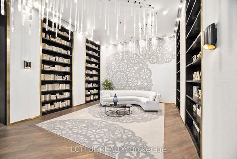 Photo 2 at 601 - 428 Sparks Street, Ottawa Centre