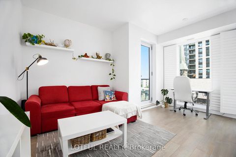 Photo 11 at 601 - 428 Sparks Street, Ottawa Centre