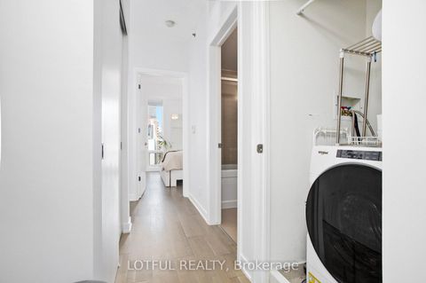 Photo 13 at 601 - 428 Sparks Street, Ottawa Centre