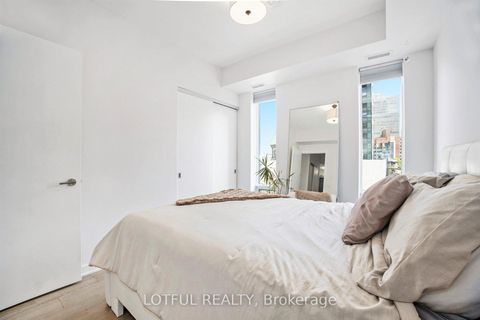 Photo 16 at 601 - 428 Sparks Street, Ottawa Centre