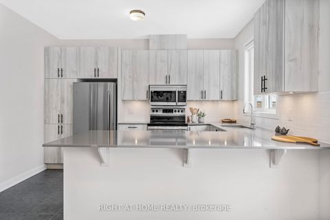 Photo 14 at 30 Chasing Grove, Btwn Franktown Rd. & Fallowfield Rd., Stittsville