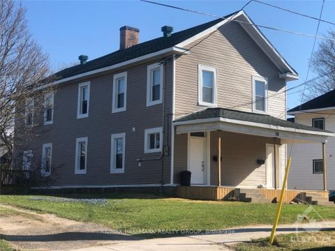 Photo 1 at 58 Harvey Street, Perth