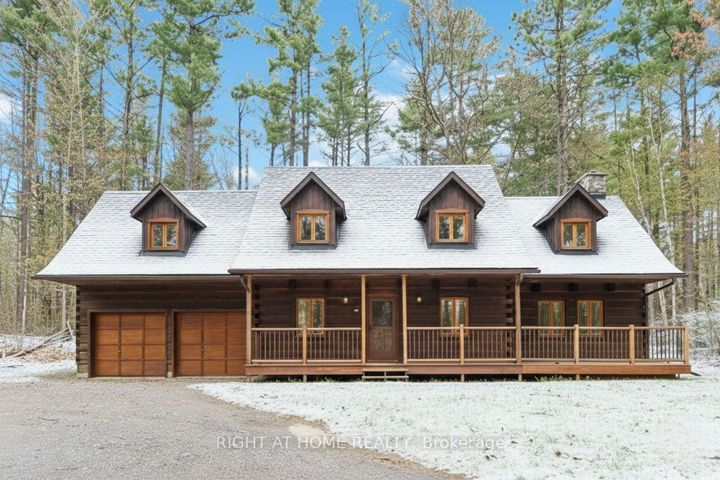 Photo 1 at 101 Myrtle Lane, Constance Bay