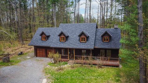 Photo 2 at 101 Myrtle Lane, Constance Bay