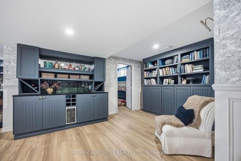 Photo 28 at 19 Senators Gate Drive, Perth