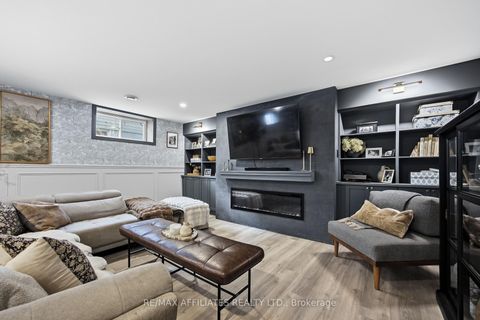 Photo 33 at 19 Senators Gate Drive, Perth