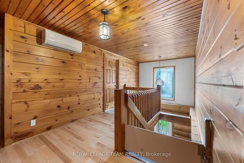 Photo 17 at 9 Hubertine Gate, Remainder of Stittsville & Area, Stittsville