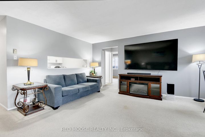 Photo 8 at 415 - 216 Viewmount Drive, Nepean (Borden Farm/Stewart Farm/Carleton Heights/Parkwood Hills), Ottawa