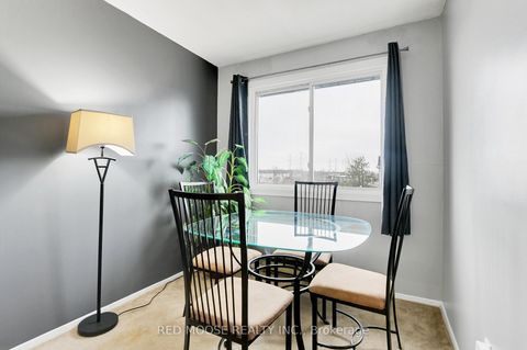 Photo 11 at 415 - 216 Viewmount Drive, Nepean (Borden Farm/Stewart Farm/Carleton Heights/Parkwood Hills), Ottawa