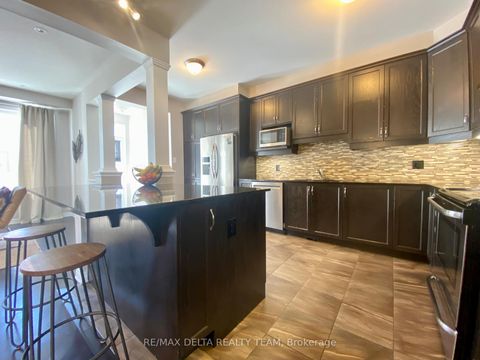 Photo 4 at 66 Escallonia Court, Stittsville (North), Stittsville