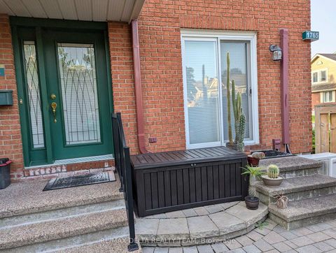 Photo 23 at 108 - 1765 Cabaret Lane, Fallingbrook/Pineridge, Orleans