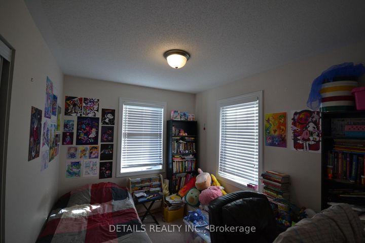 Photo 6 at 530 Snow Goose Street, Nepean (Half Moon Bay), Ottawa