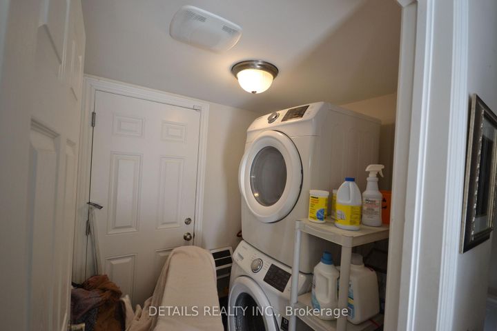 Photo 9 at 530 Snow Goose Street, Nepean (Half Moon Bay), Ottawa