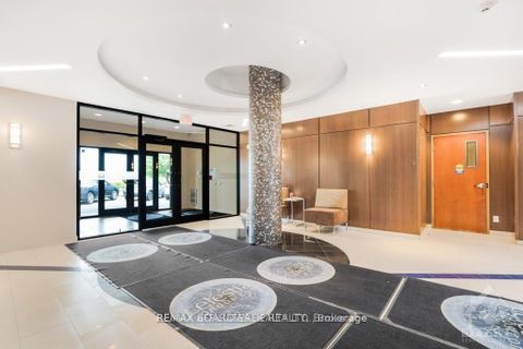 Photo 4 at 109 - 310 Centrum Boulevard, Bilberry Creek/Queenswood Heights, Orleans