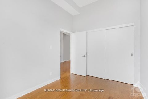 Photo 16 at 109 - 310 Centrum Boulevard, Bilberry Creek/Queenswood Heights, Orleans