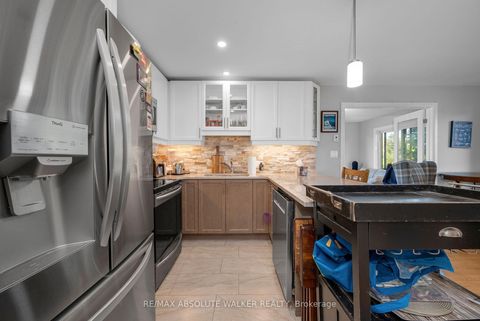 Photo 3 at 102 Sophie Lane, Merrickville