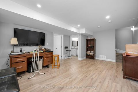 Photo 11 at 102 Sophie Lane, Merrickville