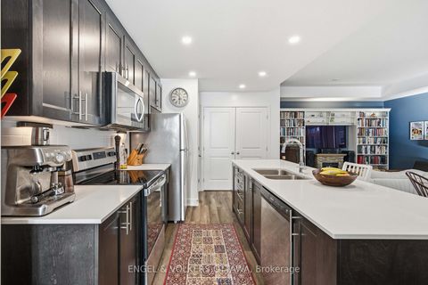 Photo 5 at B - 310 Tulum Crescent, Emerald Meadows/Trailwest, Kanata