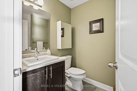 Photo 12 at B - 310 Tulum Crescent, Emerald Meadows/Trailwest, Kanata