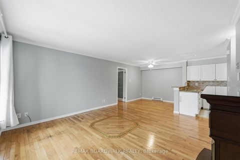 Photo 9 at 106 - 1760 Cabaret Lane, Fallingbrook/Pineridge, Orleans