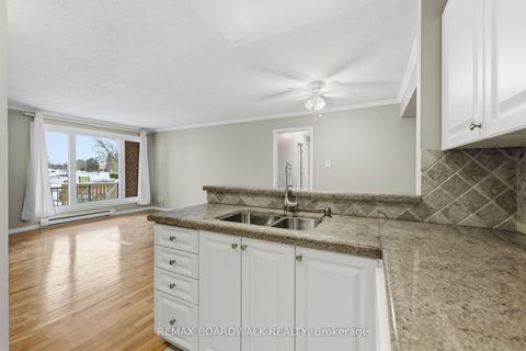 Photo 13 at 106 - 1760 Cabaret Lane, Fallingbrook/Pineridge, Orleans