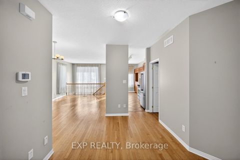 Photo 4 at 215 Cairnsmore Circle, Nepean (Stonebridge), Ottawa