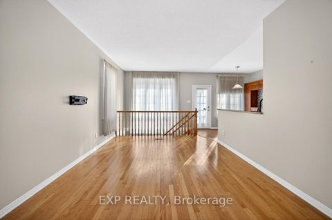 Photo 5 at 215 Cairnsmore Circle, Nepean (Stonebridge), Ottawa