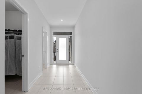 Photo 2 at 249 Fountainhead Drive, Mer Bleue/Bradley Estates/Anderson Park, Orleans