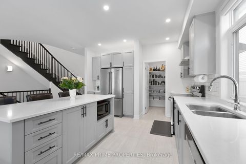 Photo 15 at 249 Fountainhead Drive, Mer Bleue/Bradley Estates/Anderson Park, Orleans